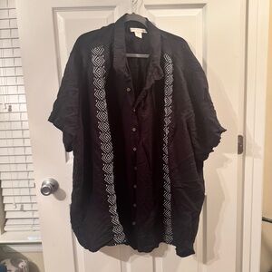 Passport Black and White Lightweight Shirt